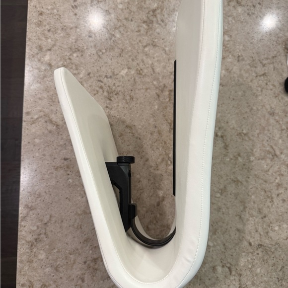 Ready Rocker - Picture 3 of 4